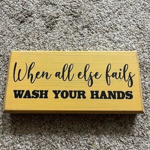 ( Decor) WALL, COUNTER OR SHELF